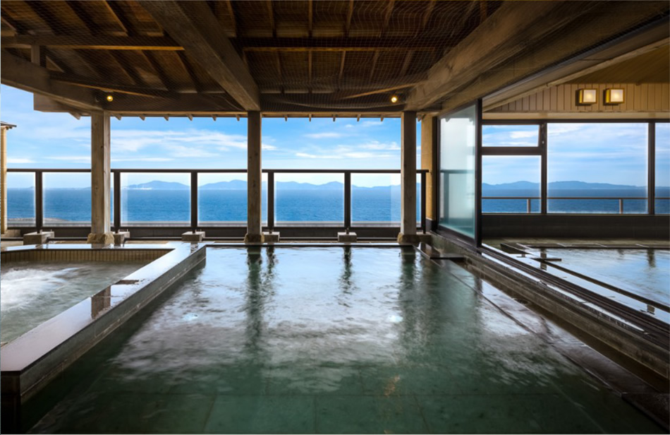 温泉で疲れを癒す贅沢なワーケーションライフ